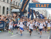 SportScheck Stadtlauf München 2017: Start Kinder (©Foto: Martin Schmitz)